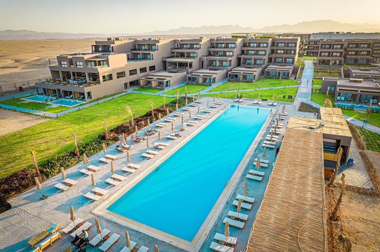 Hotel Sentido Naga Bay