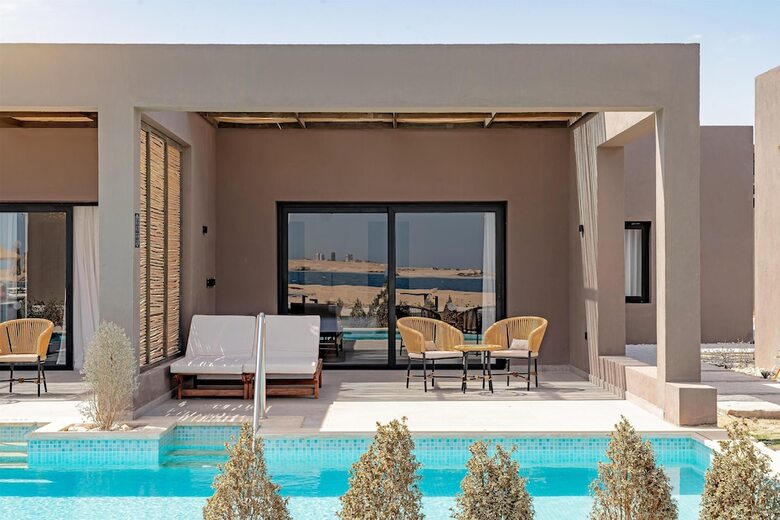 Hotel Sentido Naga Bay