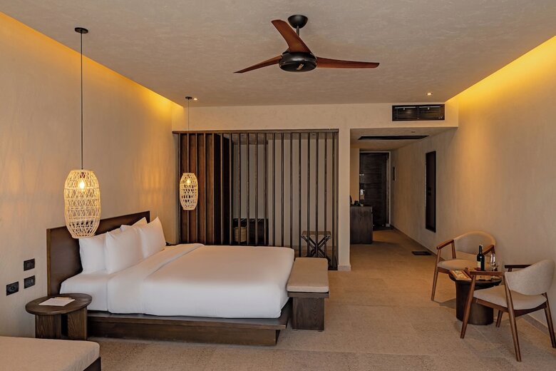 Hotel Sentido Naga Bay