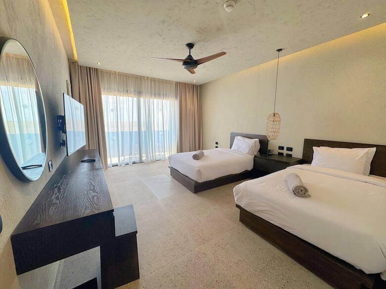 Hotel Sentido Naga Bay