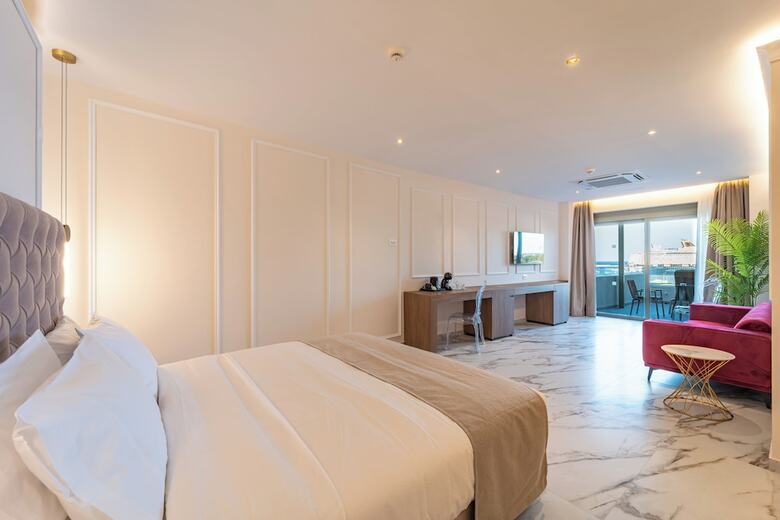 Hotel Philia Center Suites