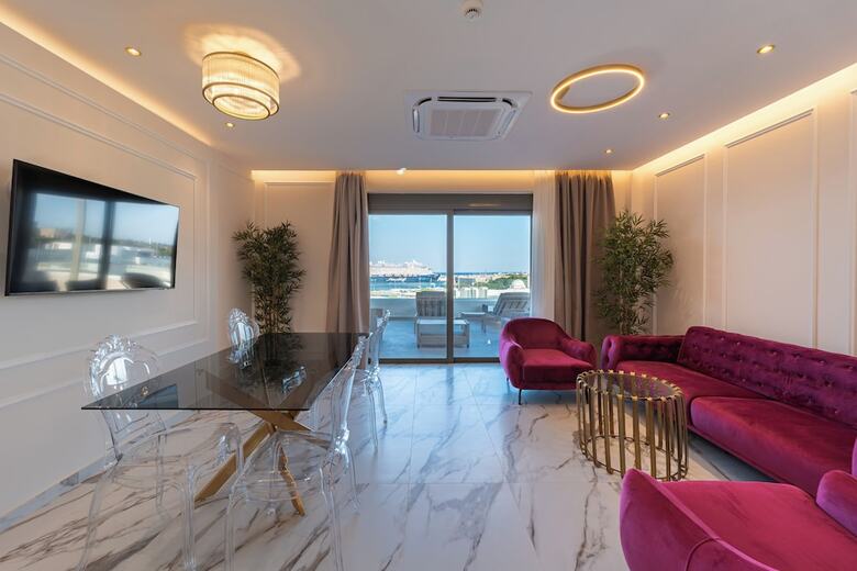 Hotel Philia Center Suites