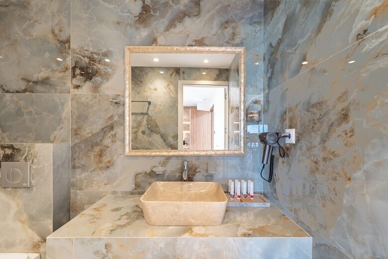 Hotel Philia Center Suites