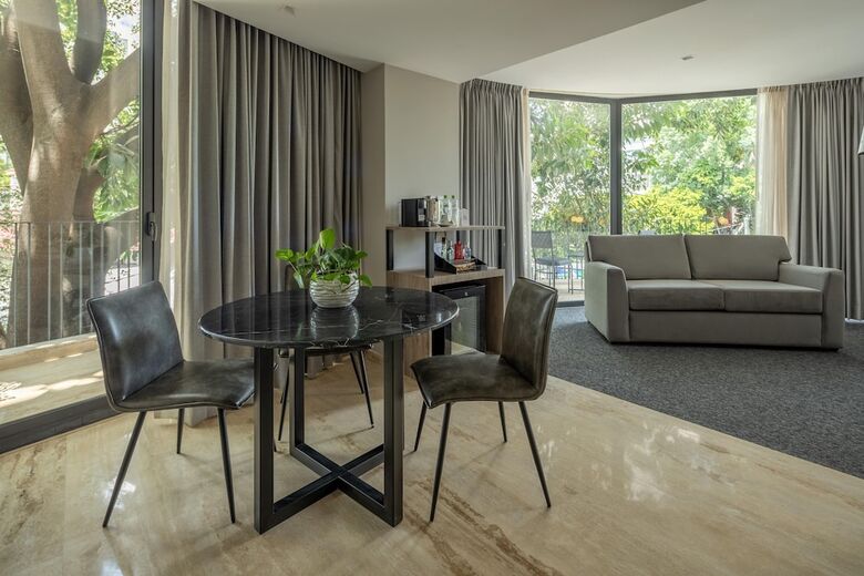 Hotel Elements By Marquis