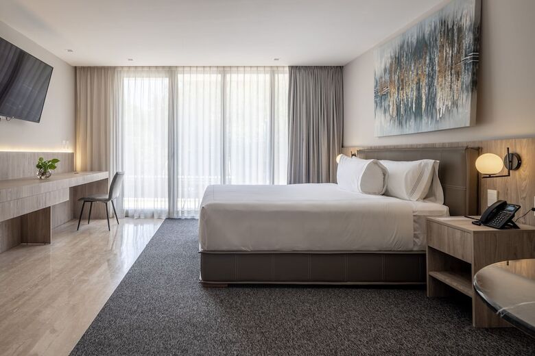 Hotel Elements By Marquis