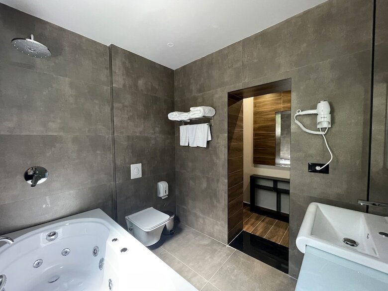 Imperator Hotel
