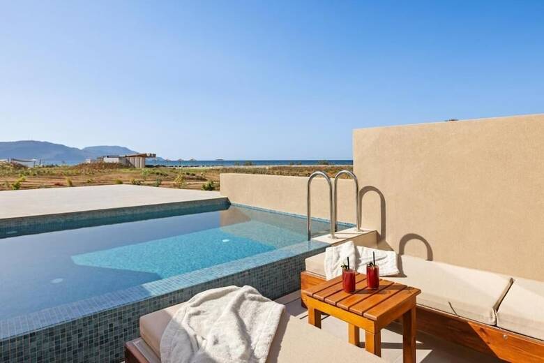 Hotel Ventale Island Breeze Resort