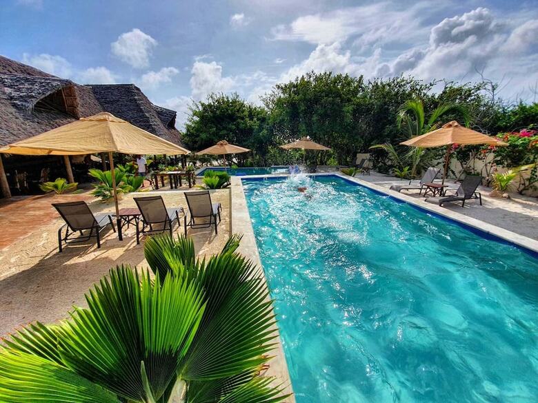 Sunshine Bay Hotel Zanzibar