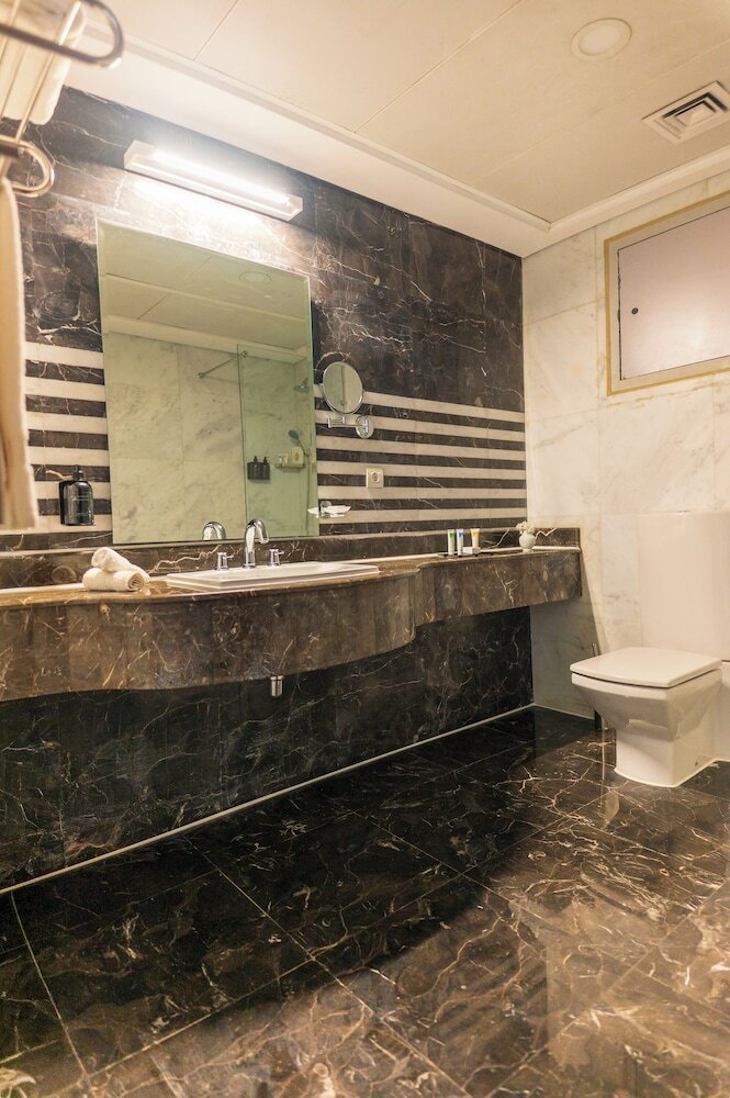Aparthotel Nile Suites Plaza Apartments