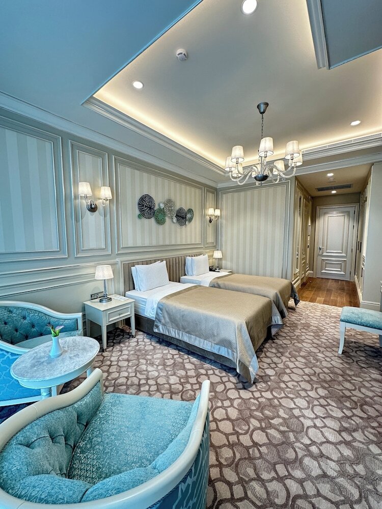 T-city Presidential Hotel