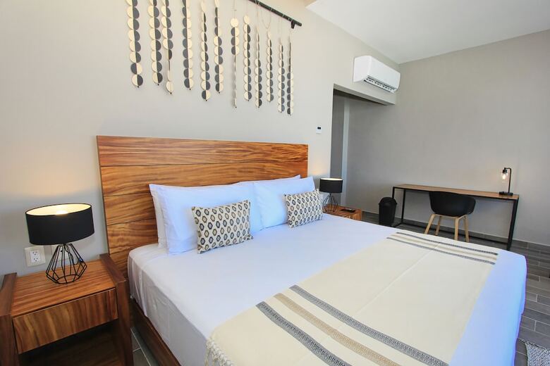 Hotel Nir� Ocean Suites By Binniguenda
