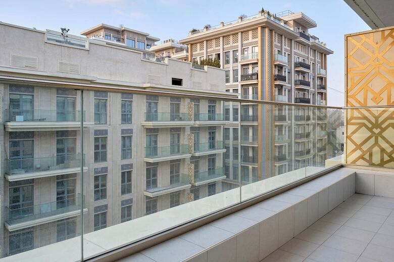 Aparthotel Stylo Residences & Suites