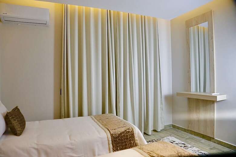 Hotel Golden House
