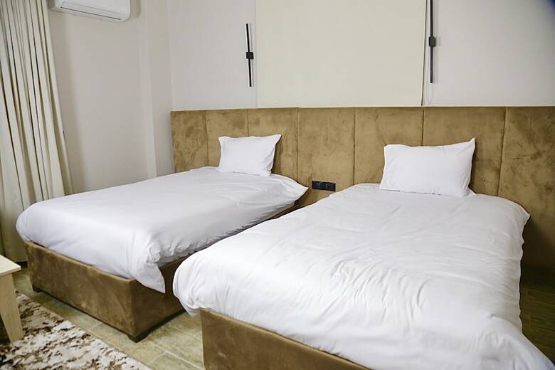 Hotel Golden House