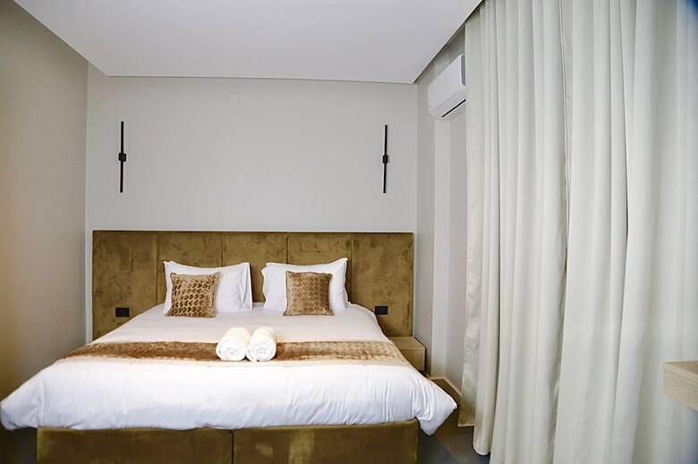 Hotel Golden House