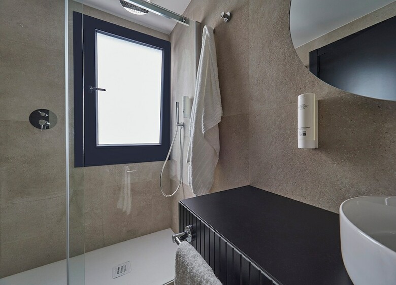 Hotel B48 Oviedo �pera