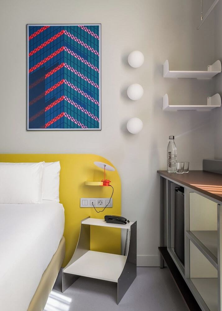 Hotel Bypillow Flamant