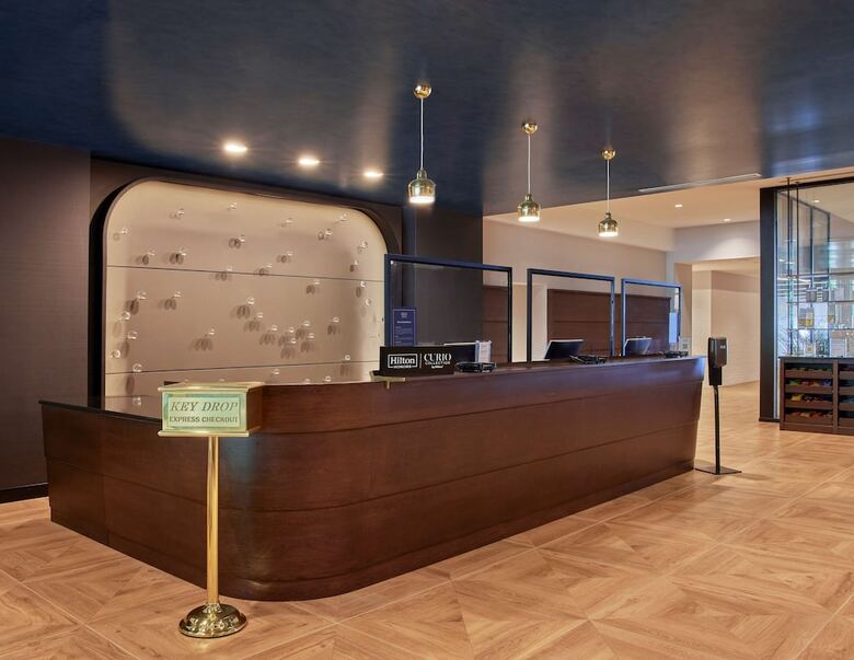 Hotel Sable At Navy Pier Chicago, Curio Collection By Hilton