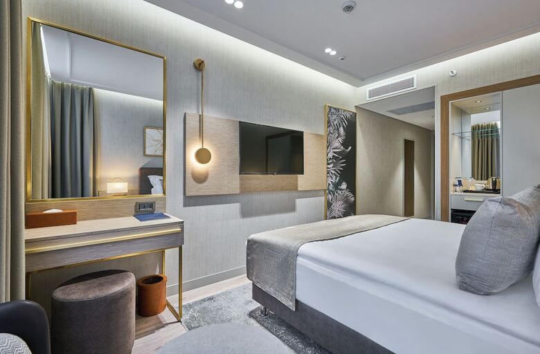 Rayelin Hotel Old City