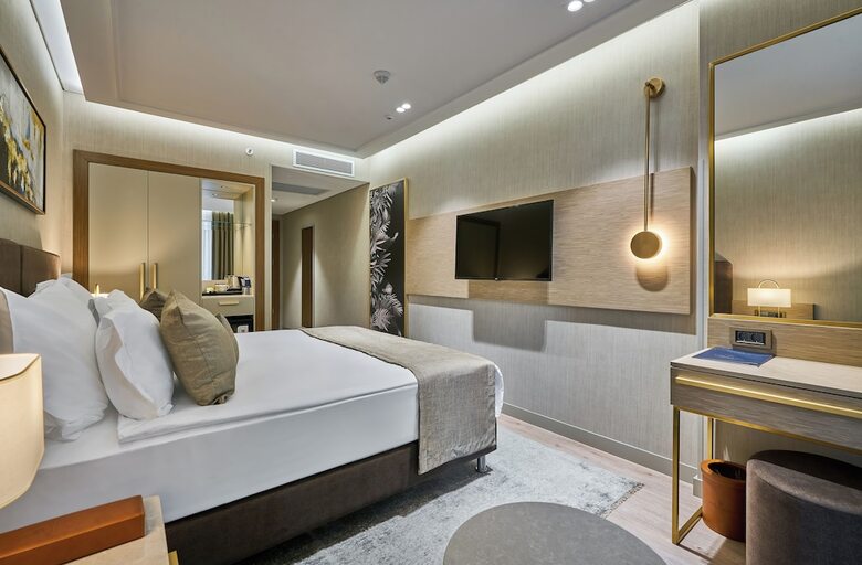 Rayelin Hotel Old City