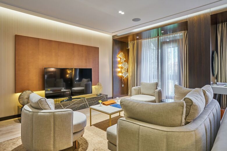 Rayelin Hotel Old City
