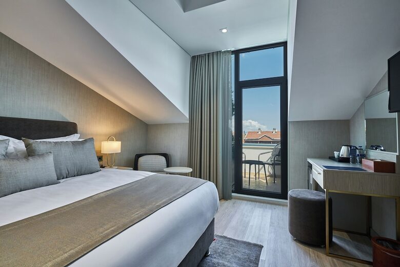 Rayelin Hotel Old City