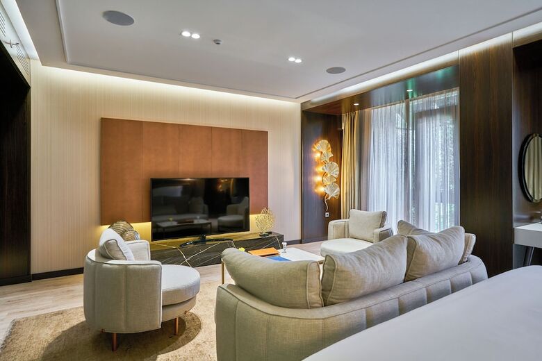 Rayelin Hotel Old City