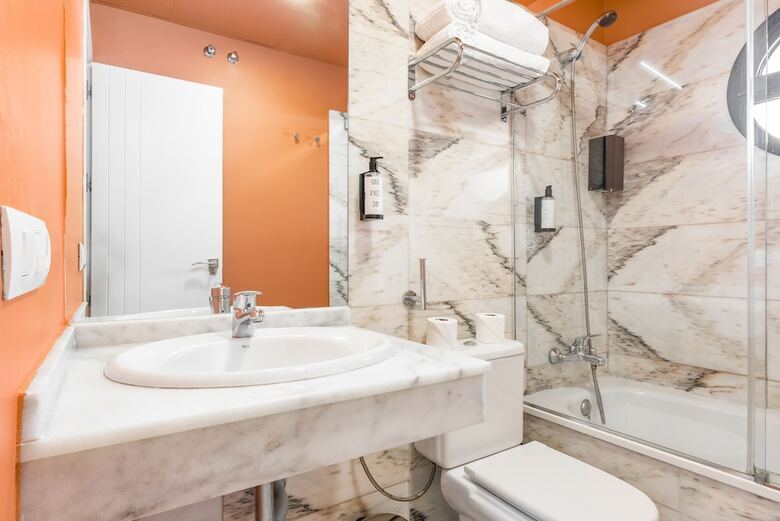 Hotel Smartr Sevilla Las Due�as