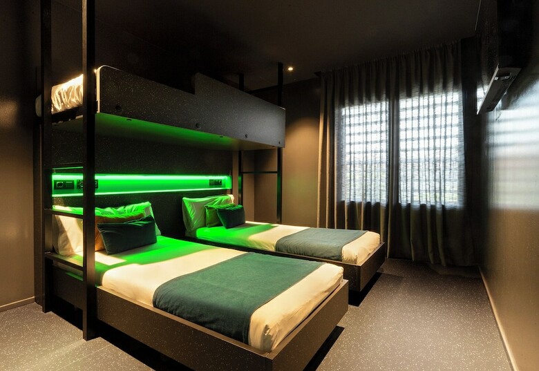 Hostal Amistat City Hostel Barcelona