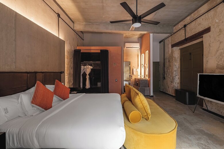 Hotel Pug Seal Oaxaca