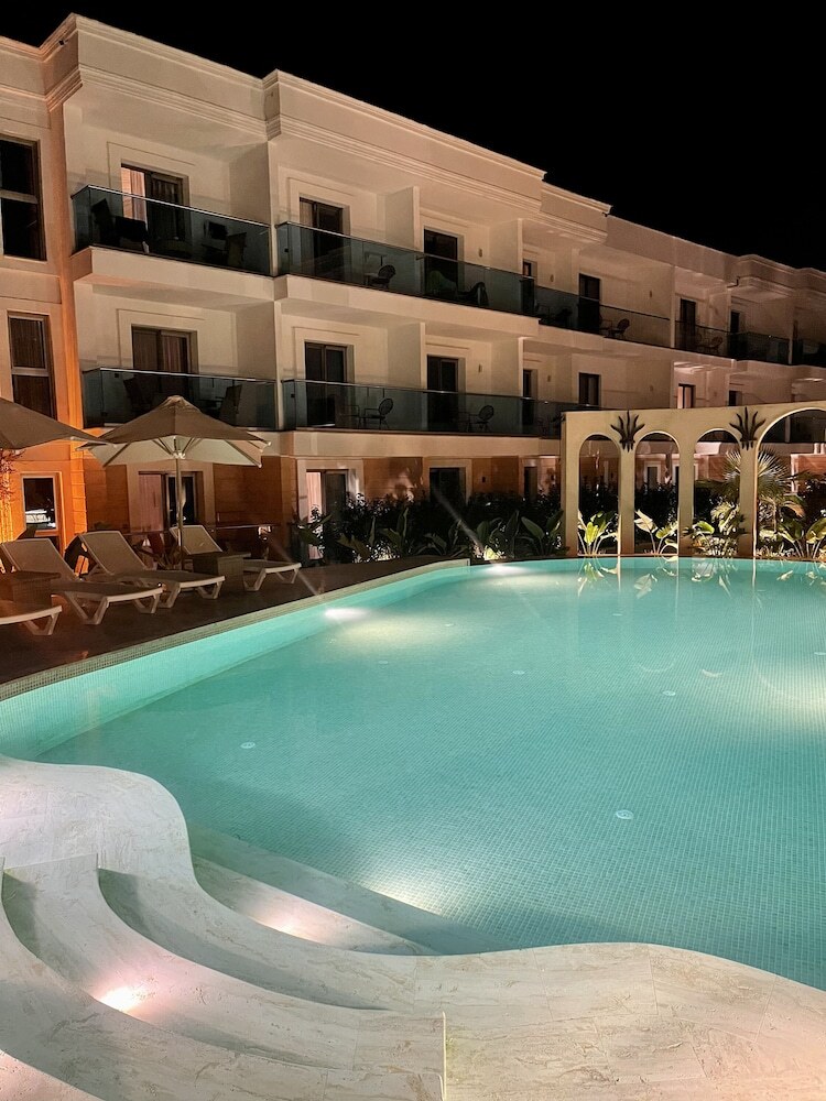 Inone Mucho Selection Hotel