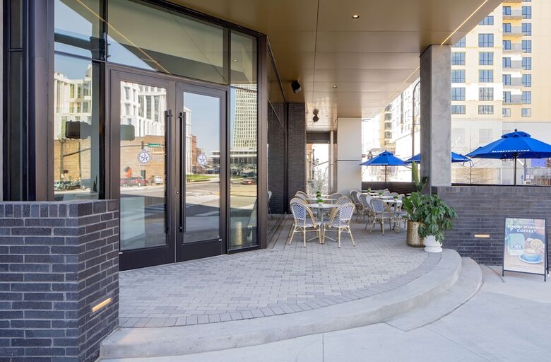 Hotel Tempo By Hilton Nashville Downtown