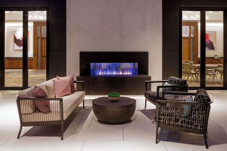 Hotel Tempo By Hilton Nashville Downtown