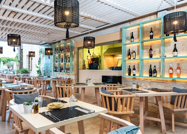 Hotel Airis Boutique & Suites