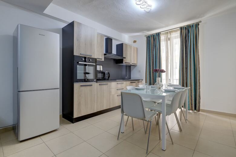 Aparthotel Sliema Tigne Suites