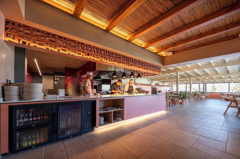 Hotel Akti Coast Club