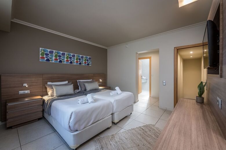 Hotel Akti Coast Club