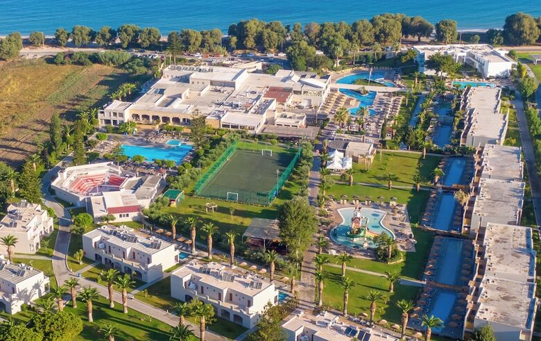 Hotel Akti Coast Club