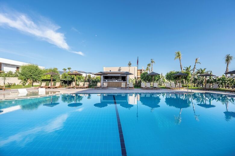 Hotel Akti Coast Club