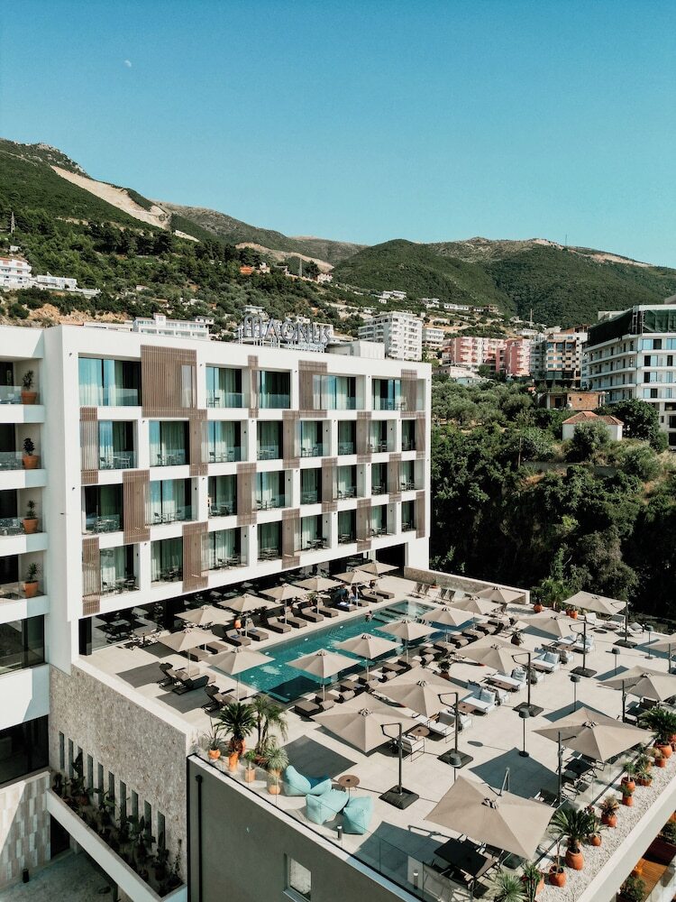 Magnus Hotel