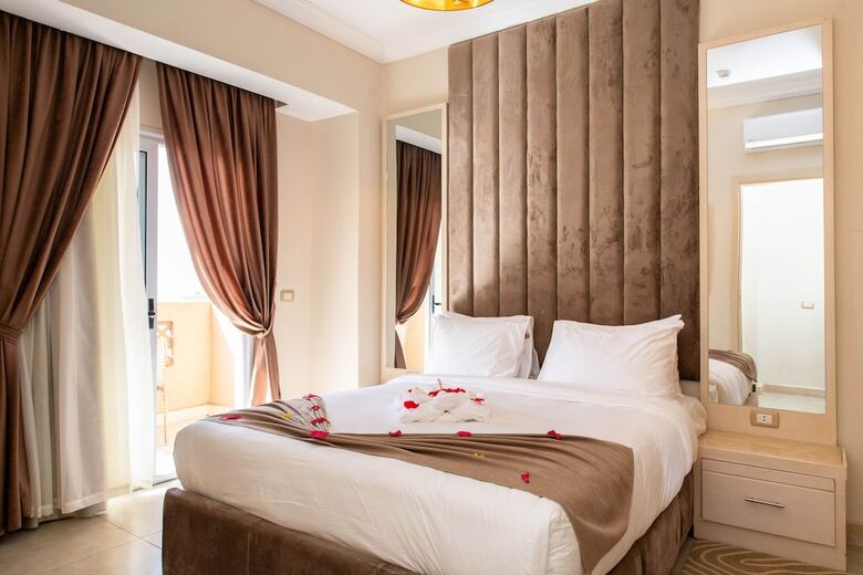 Aparthotel Marom Port Said Resort & Beach
