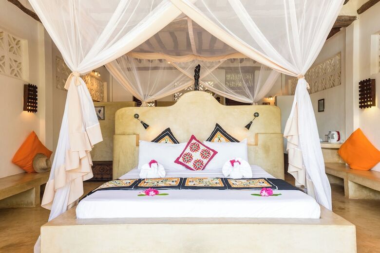 Sunshine Azure Zanzibar Beach Hotel
