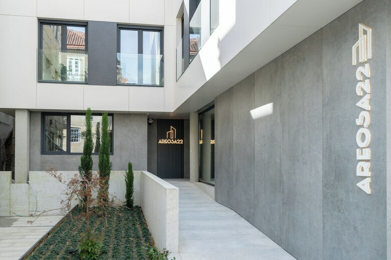 Aparthotel C�es Luxury Suitel Areosa