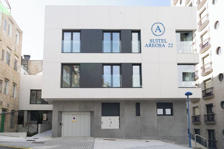 Aparthotel C�es Luxury Suitel Areosa