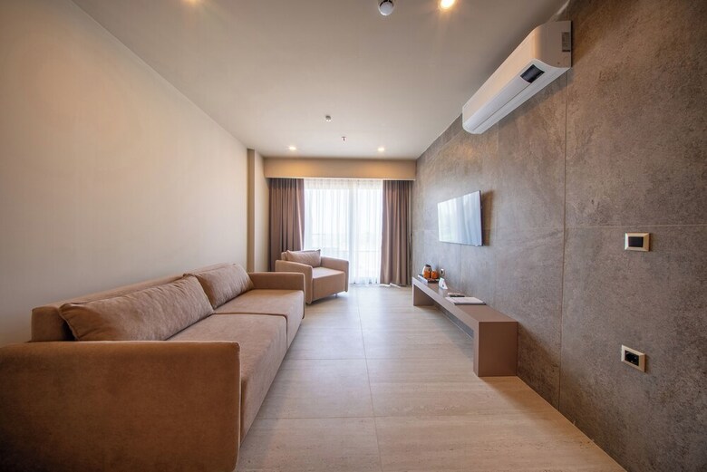 Prive Suite Side & Spa Hotel Adults Only 16 Plus