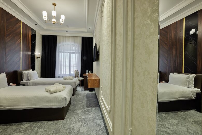 Continental Hotel
