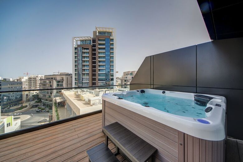 Noru Hotel Malta