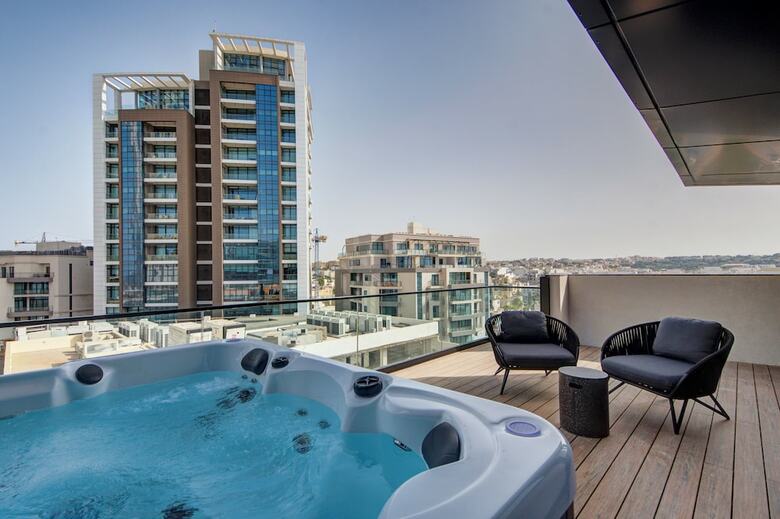 Noru Hotel Malta