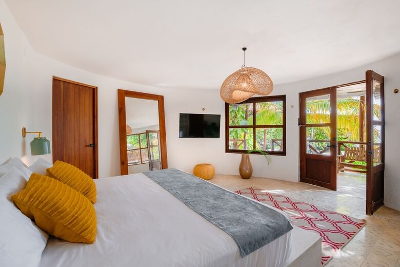 Azulea Bacalar Hotel & Spa - Lagoon Front