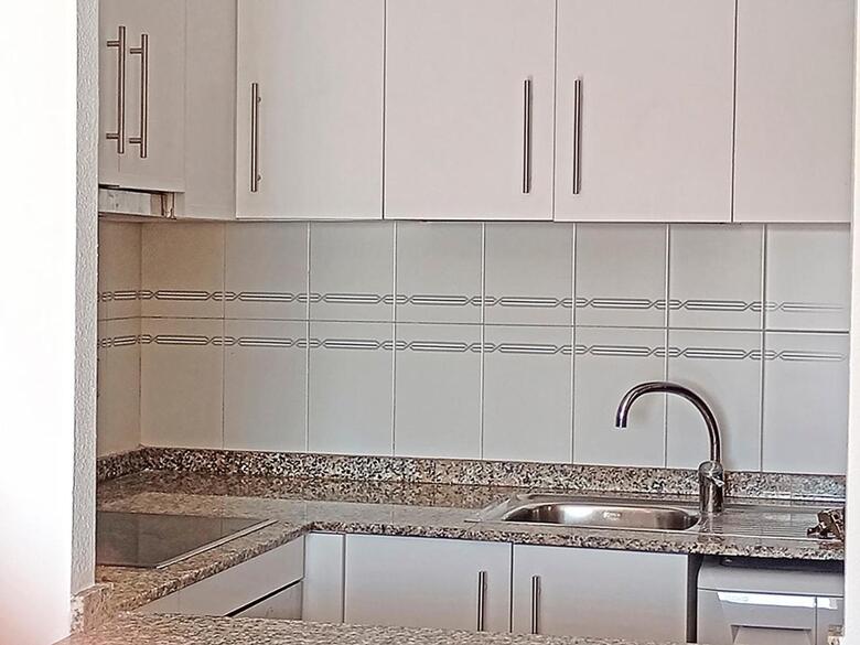 Apartamentos Picasso Pe�iscola 3000